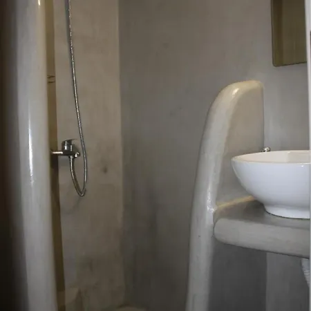 Passos Hotel Parikia (Paros)